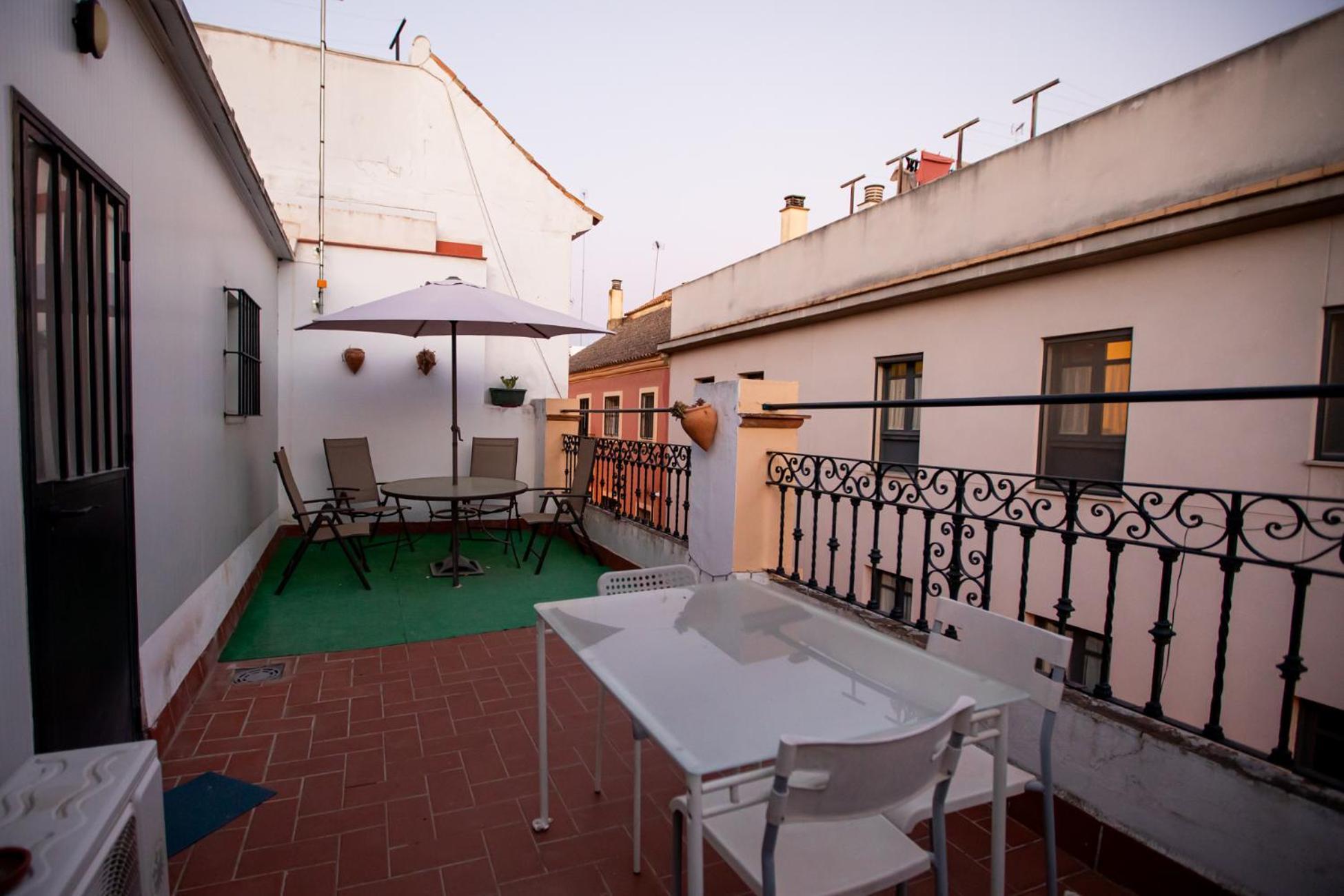 Apartamentos Doña Concha Sevilla Bagian luar foto