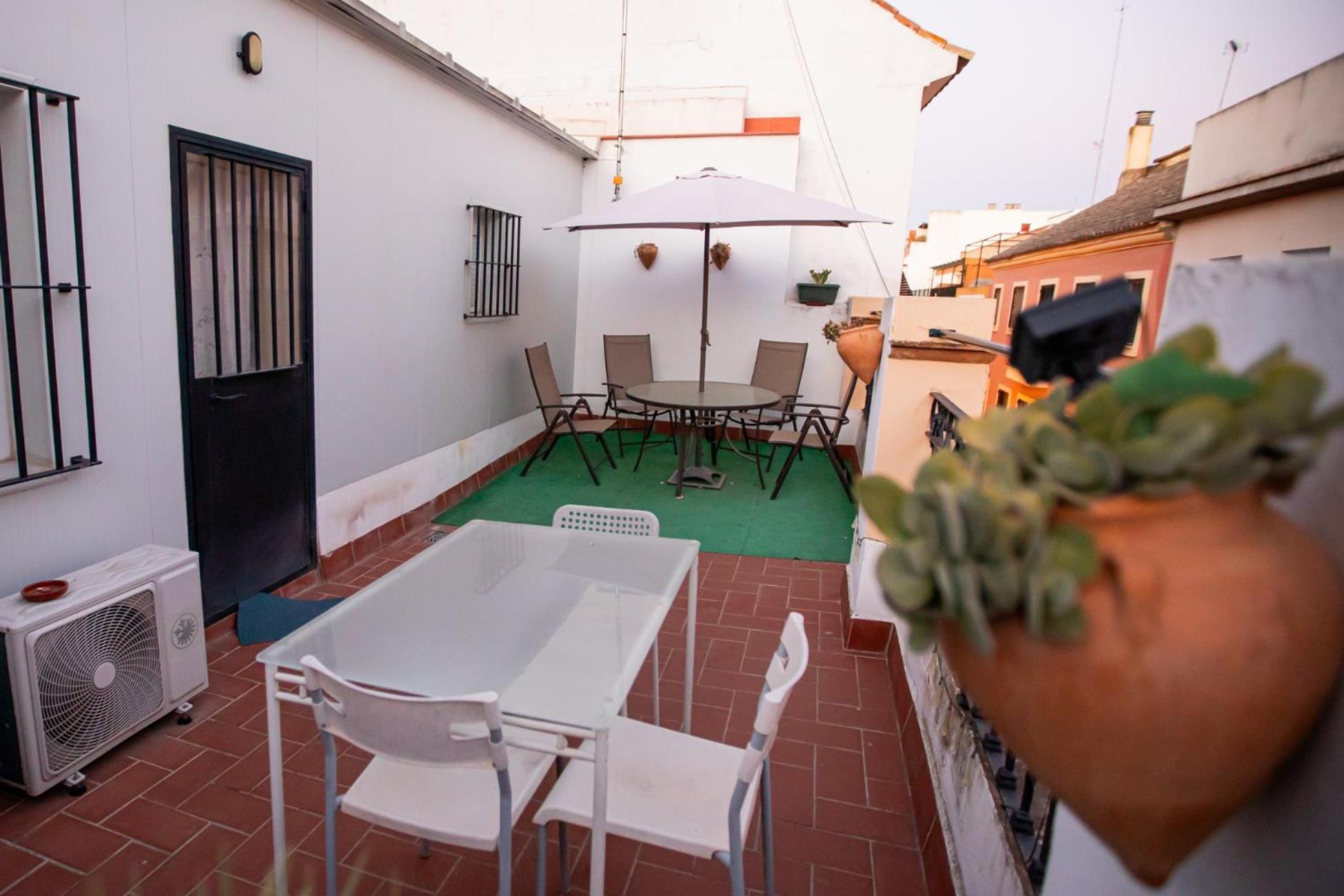 Apartamentos Doña Concha Sevilla Bagian luar foto