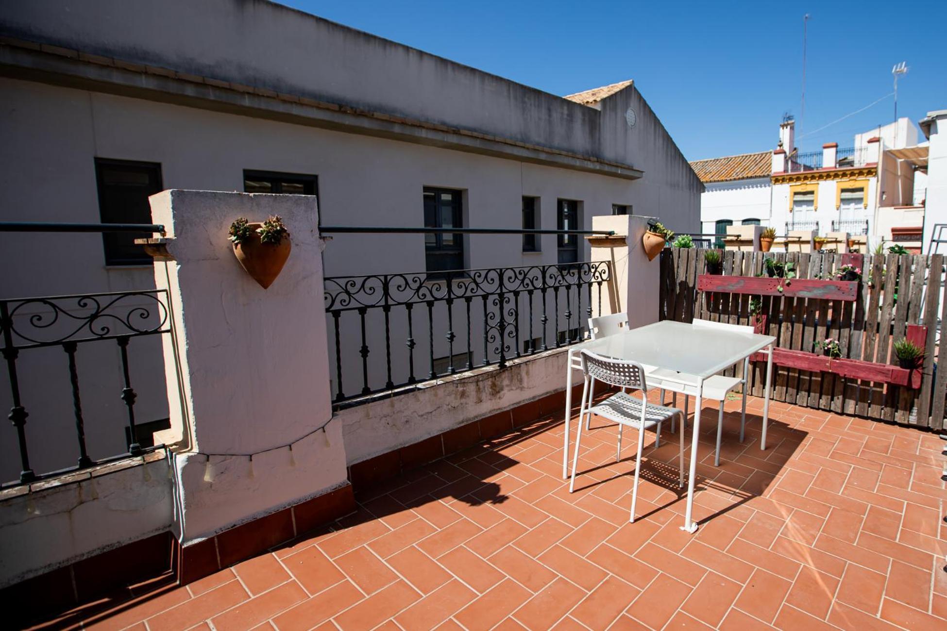 Apartamentos Doña Concha Sevilla Bagian luar foto