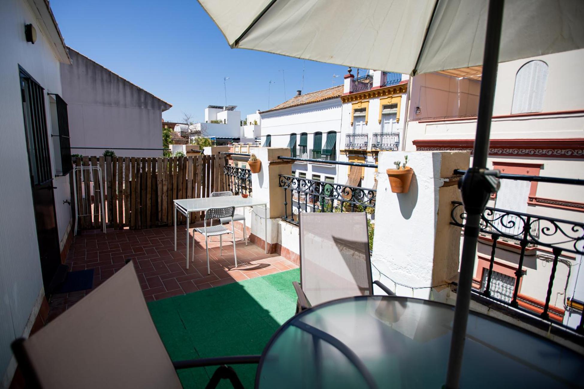 Apartamentos Doña Concha Sevilla Bagian luar foto